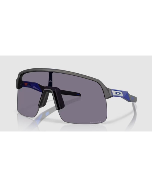 Oakley Sutro Lite 
