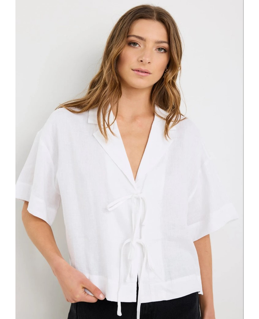 Stories Be Told Fasten Linen Tie Front Shirt